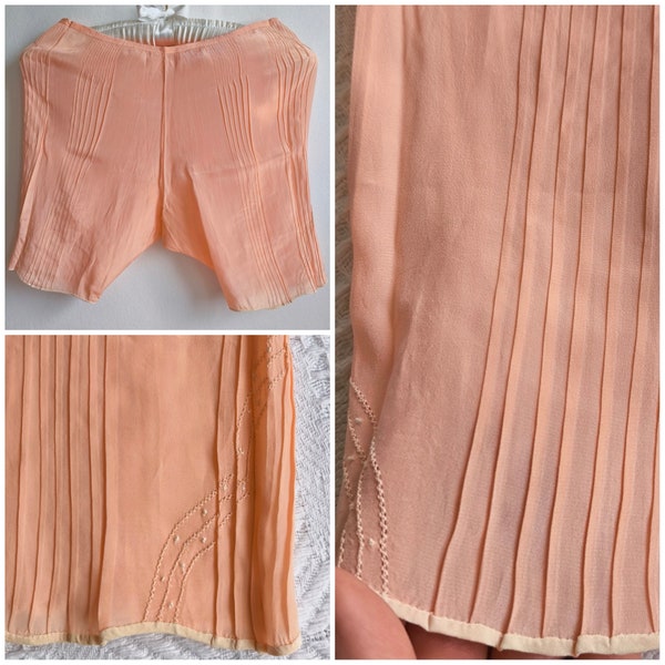 Exquisite Original 1920s 1930s Art Deco Handsewn Pink Silk Lingerie Bottoms Knickers