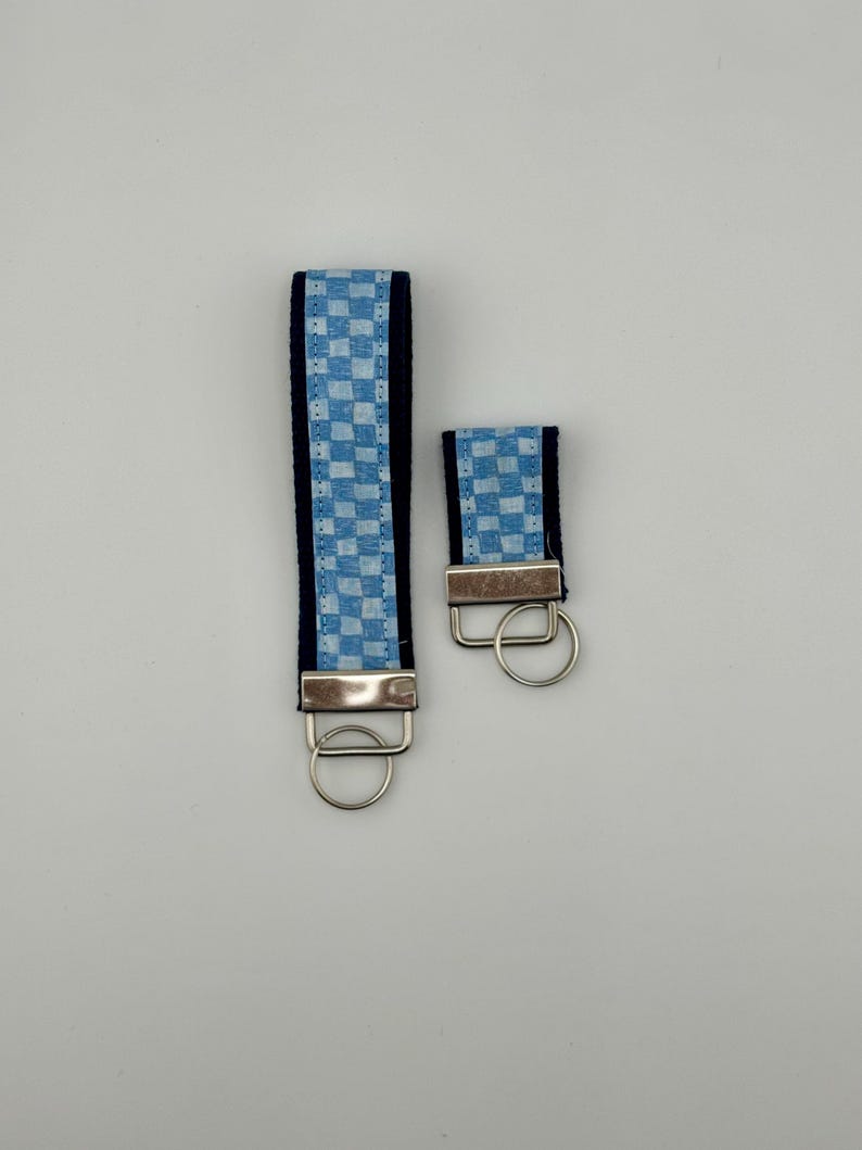 Heel Yeah Keychain/UNC Keychain image 4