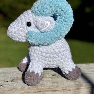 Large UNC Rameses Plushie bild 3