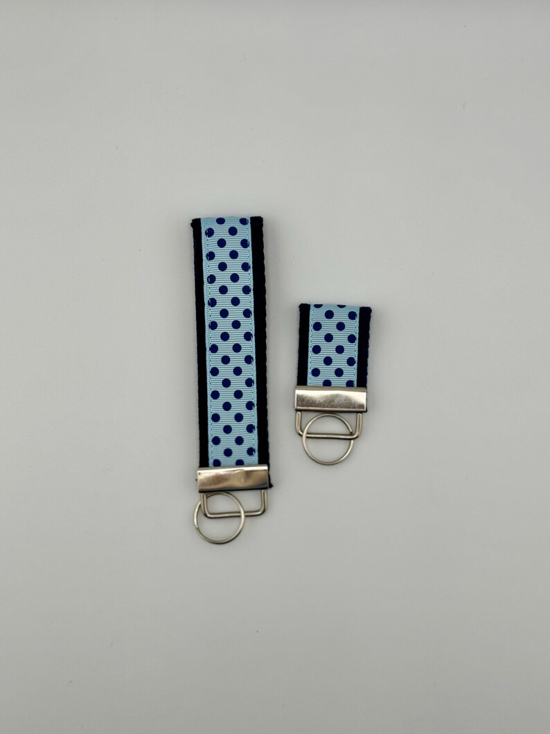 Heel Yeah Keychain/UNC Keychain image 6