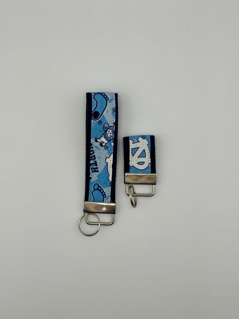 Heel Yeah Keychain/UNC Keychain image 3