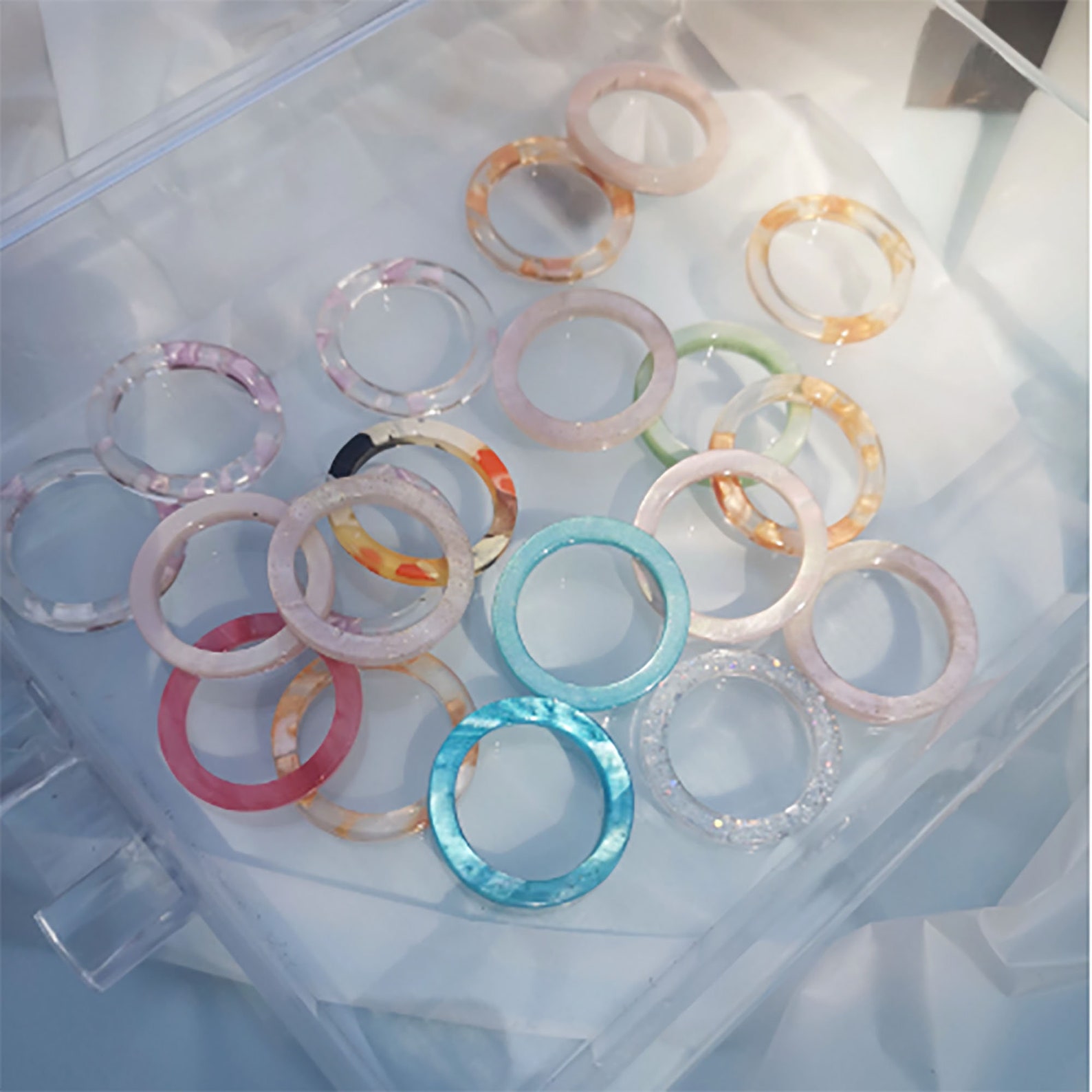 A Set of 10 Random Acrylic Rings Retro Colorful Resin Rings Etsy