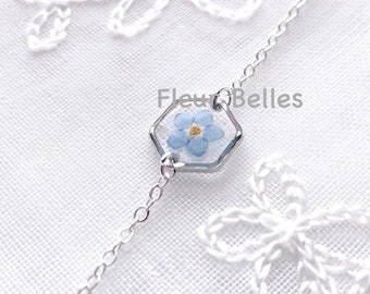 Echte gepresste Blume, Vergissmeinnicht Armband, kleines Sechseck-Splitterarmband, trockene Blumen Kettengliederarmband, Erinnerungsliebe, Geschenk für sie