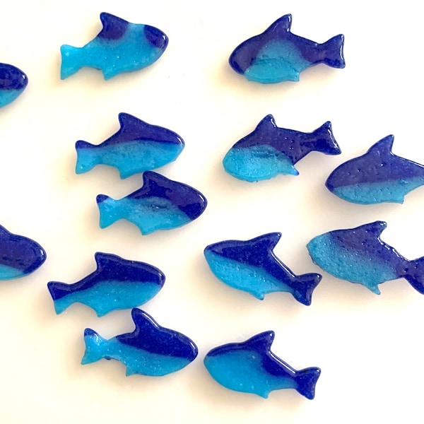 COE 96 fused glass fish, marbled blue - 3/4 inch - pack of 12