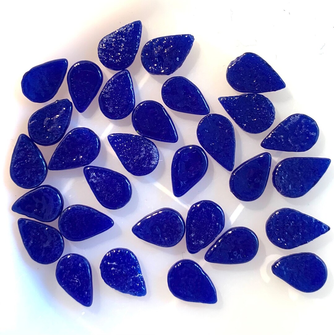 COE 96 Fused Glass Flower Petals, Small Teardrops, 3/8 Inch Dark