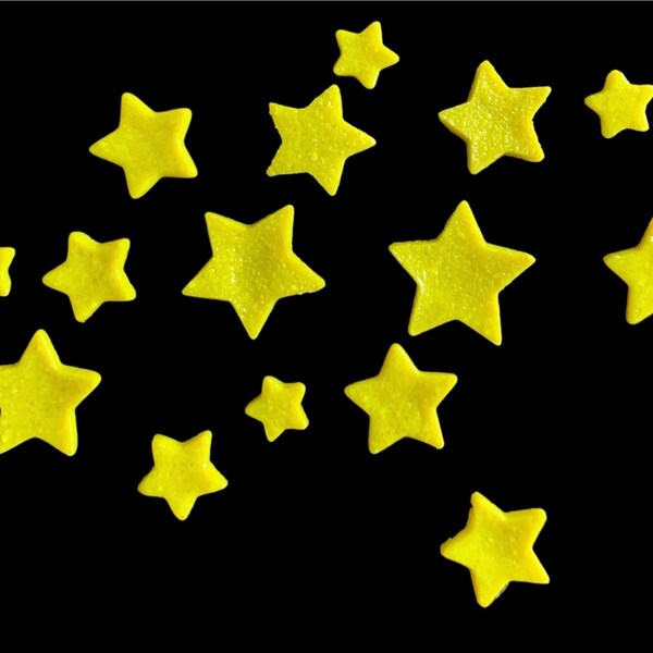 COE 96 fused glass stars, yellow mix, 3/8 to 3/4 inch - pack of 15