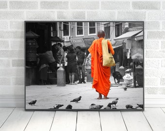 Nepalese Monk Digital Download - Buddhist Monk Wall Art - Buddhist Print - Nepalese Wall Art - Quality Digital Download