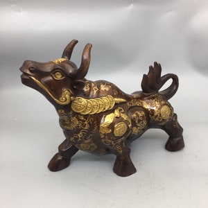 Chinese antique pure hand carved pure copper gilt Fugui cattle statue ornament,exquisite and precious,can be collected