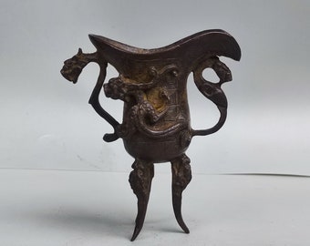 Décoration de tasse de vin de statue d'animal sculptée en bronze de cuivre pur antique chinois, exquise et rare