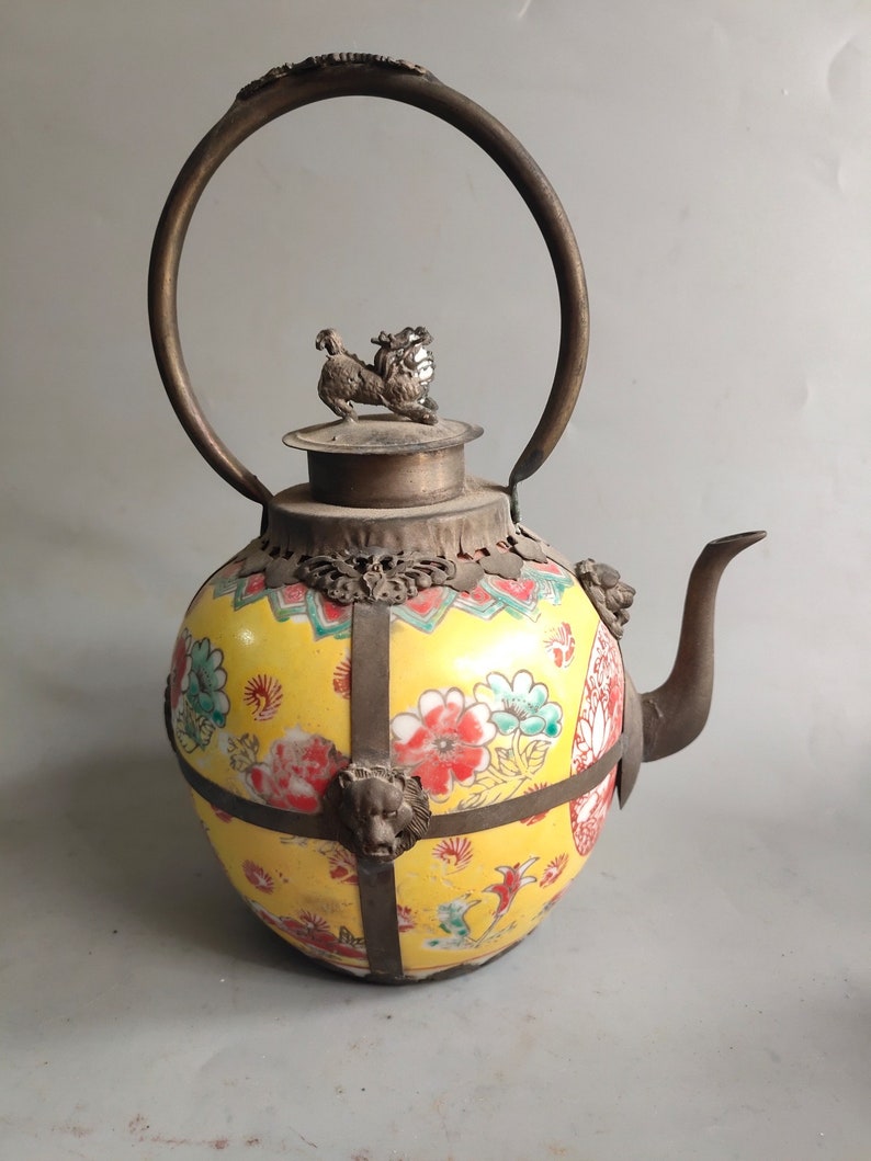 Sous-traitance chinoise dornements de pots en porcelaine de théière tibétaine Précieux pour la collection image 3