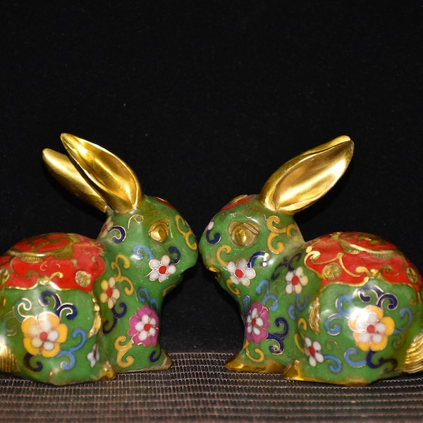 A pair of Chinese pure hand-carved pure copper cloisonné filigree rabbit statue ornaments,exquisite and precious,can be collected and used