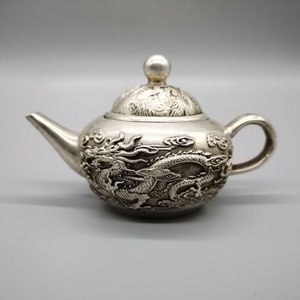 Chinese antique Tibetan Silver dragon and Phoenix pure copper wine  kettle handle kettle teapot worthy of collection