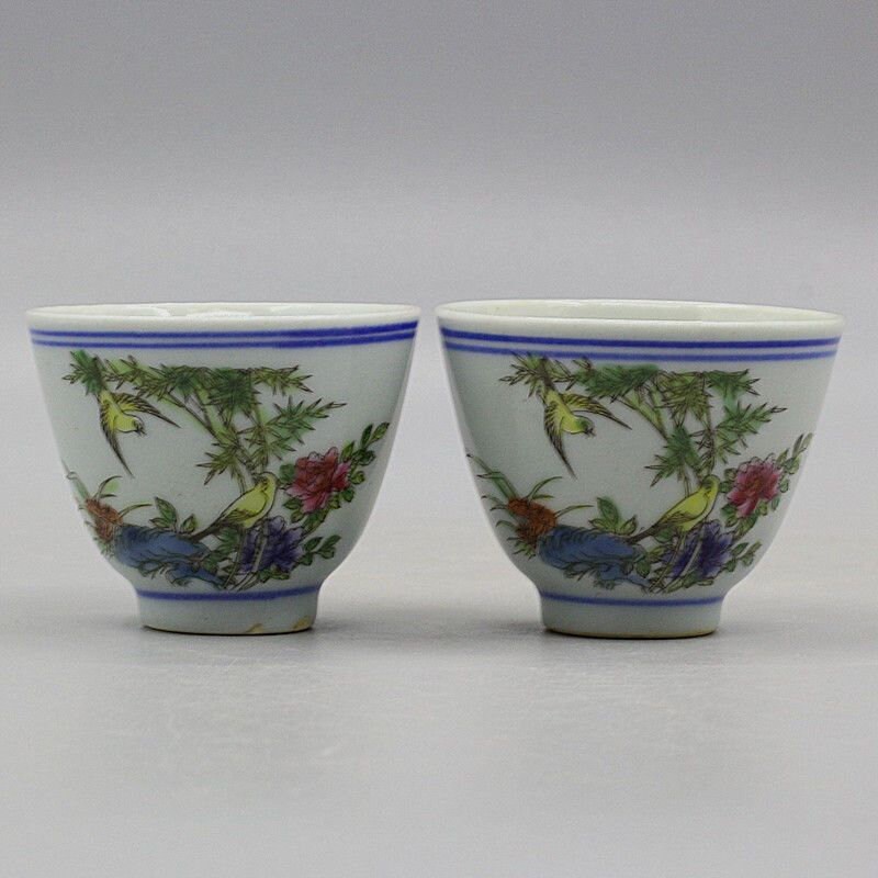 Collect porcelain hand-painted flower and bird patterns a pair tea cups, wine cups Christmas gifts