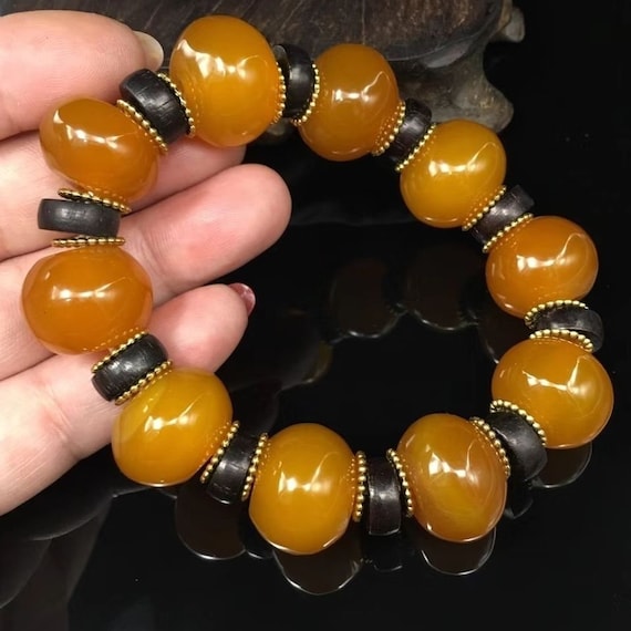 Collection yellow pure hand-carved natural agate e