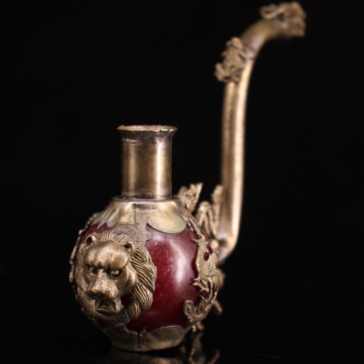 A Chinese water pipe – Antiques by the Sea