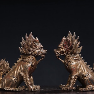 Chinese antique collection hand carved pure copper kylin Jixiang beast statue a pair ornament,precious and unique,can be collected