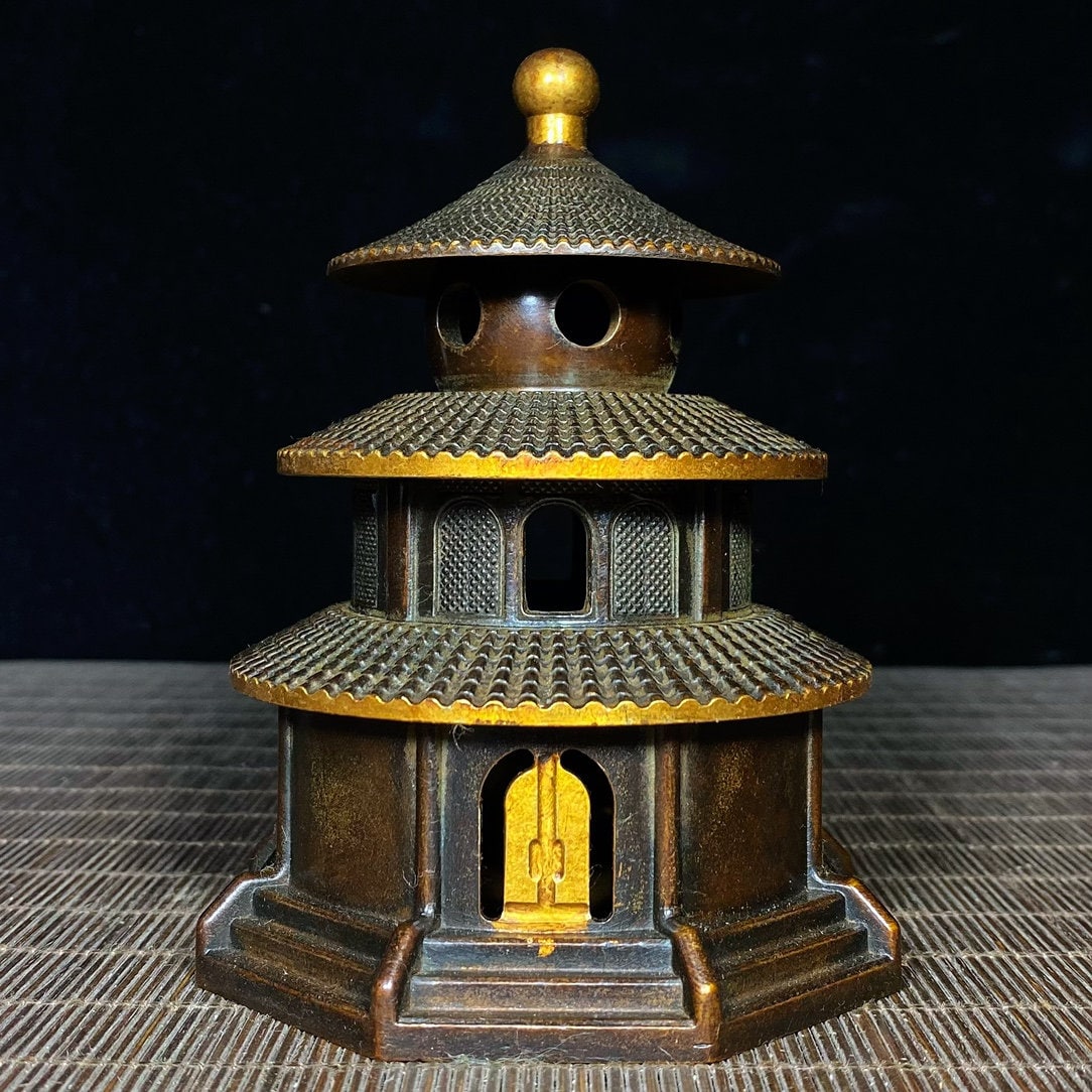 【初売り】 Pure Hand-carved Antique Chinese Copper Incense Pagoda Gilt 彫刻+オブジェ