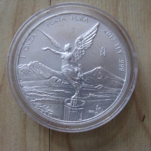2017 1 Oz 999 Mexican Silver Libertad Coin