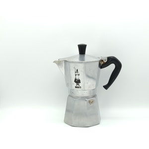 Bialetti Italian Caffettiera- Moka Coffee Pot- 9 cups