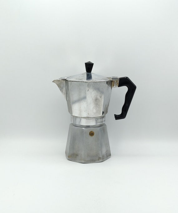 Classic Stovetop Espresso And Coffee Maker Moka Pot For Italian 9 Cups  Silver