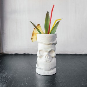 Skull Tiki ceramic drinkware, Bone color 450ml (15 fl oz), Handmade tiki mug, Halloween mug, Cocktail glasses, Human skull mug, Tiki bar