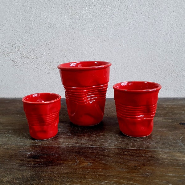 Crinkled ceramic cup, Ceramic tumbler, color Red, Plastic cup, Ceramic coffee mug, Ceramic mug handmade pottery, cappuccino cup, cute cup