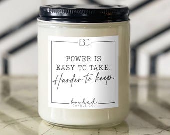 Vela inspirada em O Príncipe Cruel | “O poder é fácil de tomar. Mais difícil de manter” | Presente para leitores de fantasia | Moralmente ambíguo | Vela para amantes de livros