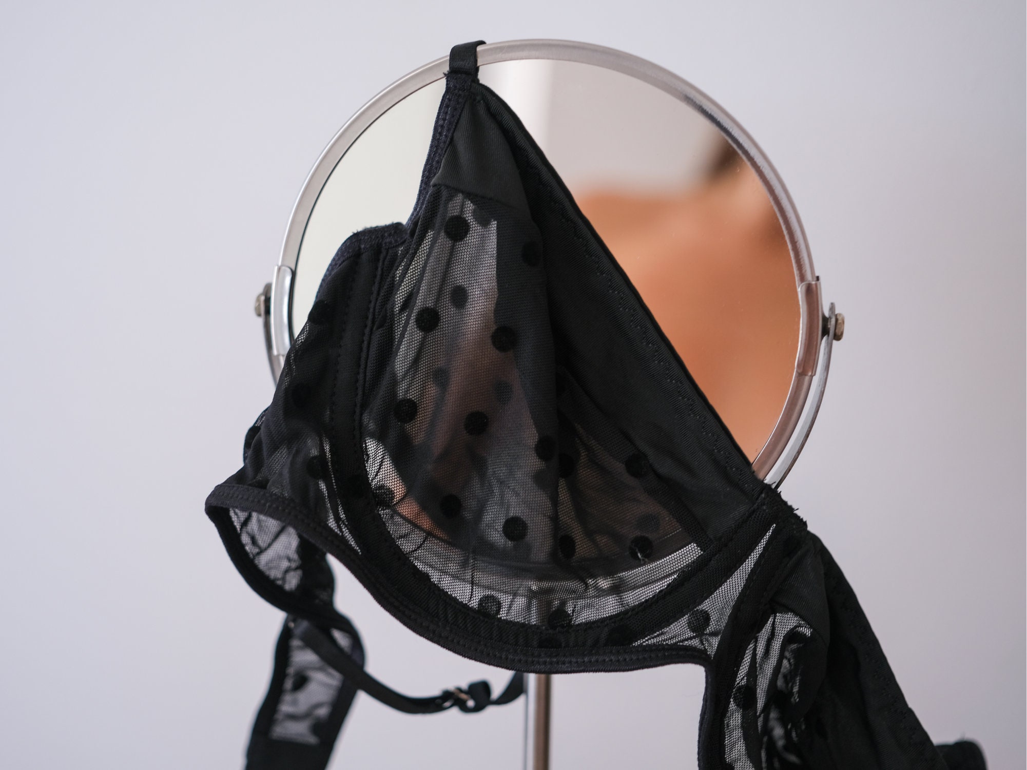 MISSGUIDED Mesh Polka Dot Lingerie Set With Ruffles And Frill Detailing Style Retro Inspired Bralette And Thong Underwear Party Holiday Resort Set