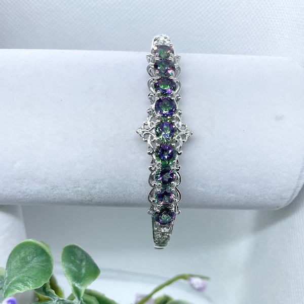 VIDEO 8.75 ct Nordlichter Mystic Topaz und Zirkon Manschettenarmband in Platin über Sterling Silber (7,25")