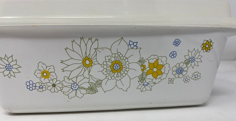 Vintage Corning Ware Floral Bouquet Loaf Pan with Plastic Storage Lid RARE image 2