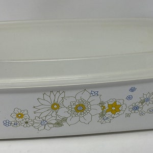 Vintage Corning Ware Floral Bouquet Loaf Pan with Plastic Storage Lid RARE image 1