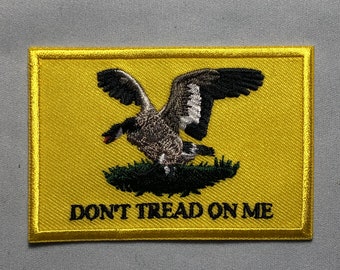 Canadian Goose DON'T TREAD on ME Flag Patch Morale Meme Honk Trucker Meme Canada United States Army fuck trudeau Tactical Bag Vest Military