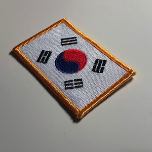 The national flag of the Republic of Korea iron on patch morale Taegeukgi Taiji flag triagram ROK Daehanminguk