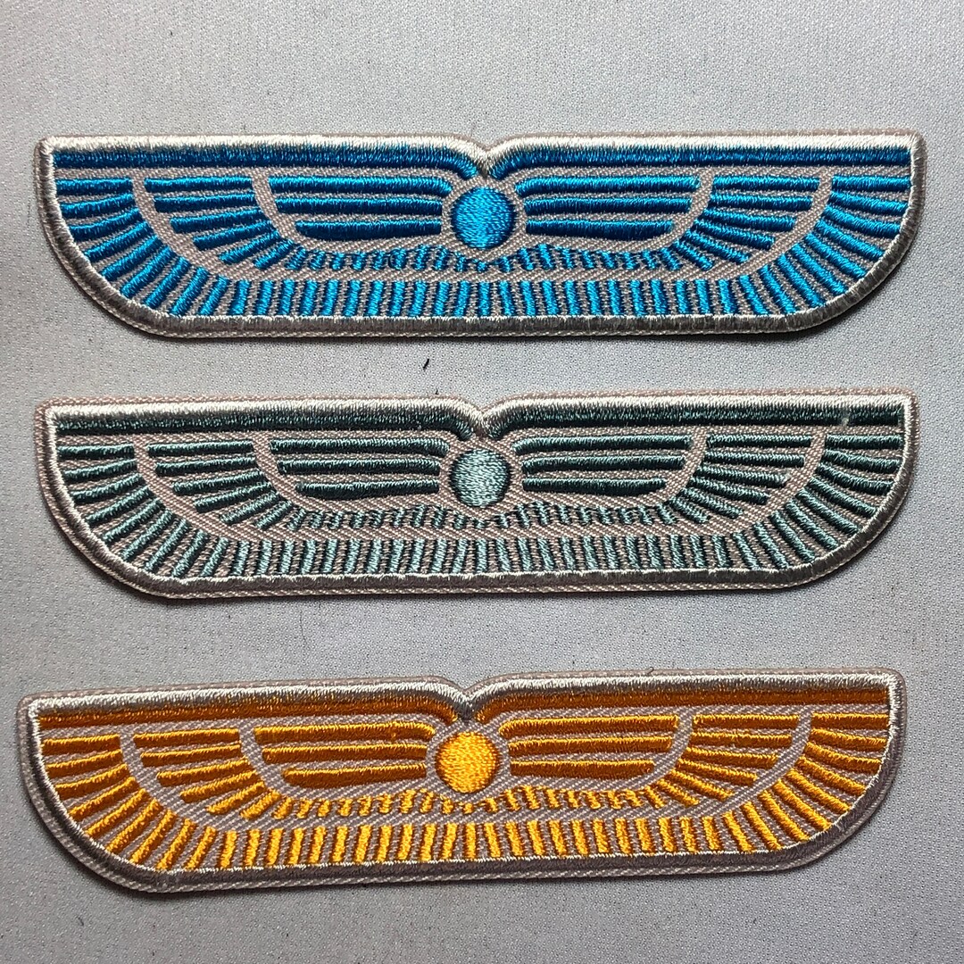 USCSS NOSTROMO Yellow Blue Gray Wings Officer Ranks Yutani WEYLAND ...