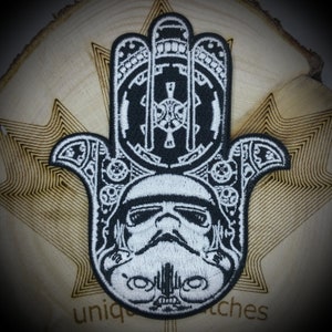 HAMSA TROOPER Mashup borduurpatch moreel haaklus Stormtrooper eenheid en bescherming tattoo Midden-Oosten hand van God Star Wars imperial