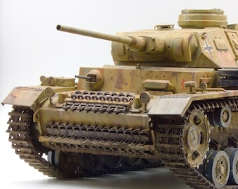 LARGE 1/16 scale Panzer III German tank - pro-built scale model