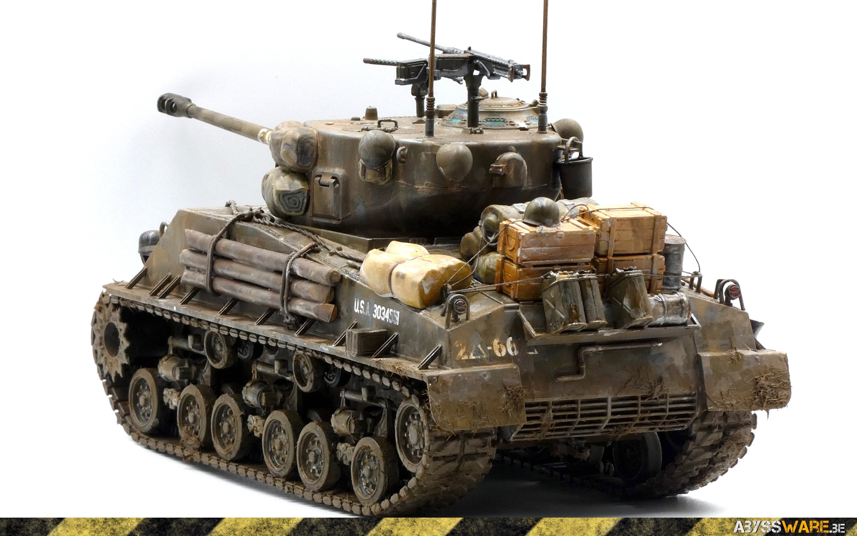 シャーマン「フューリー」M4A3E8戦車 - 1:35プロ製作スケール