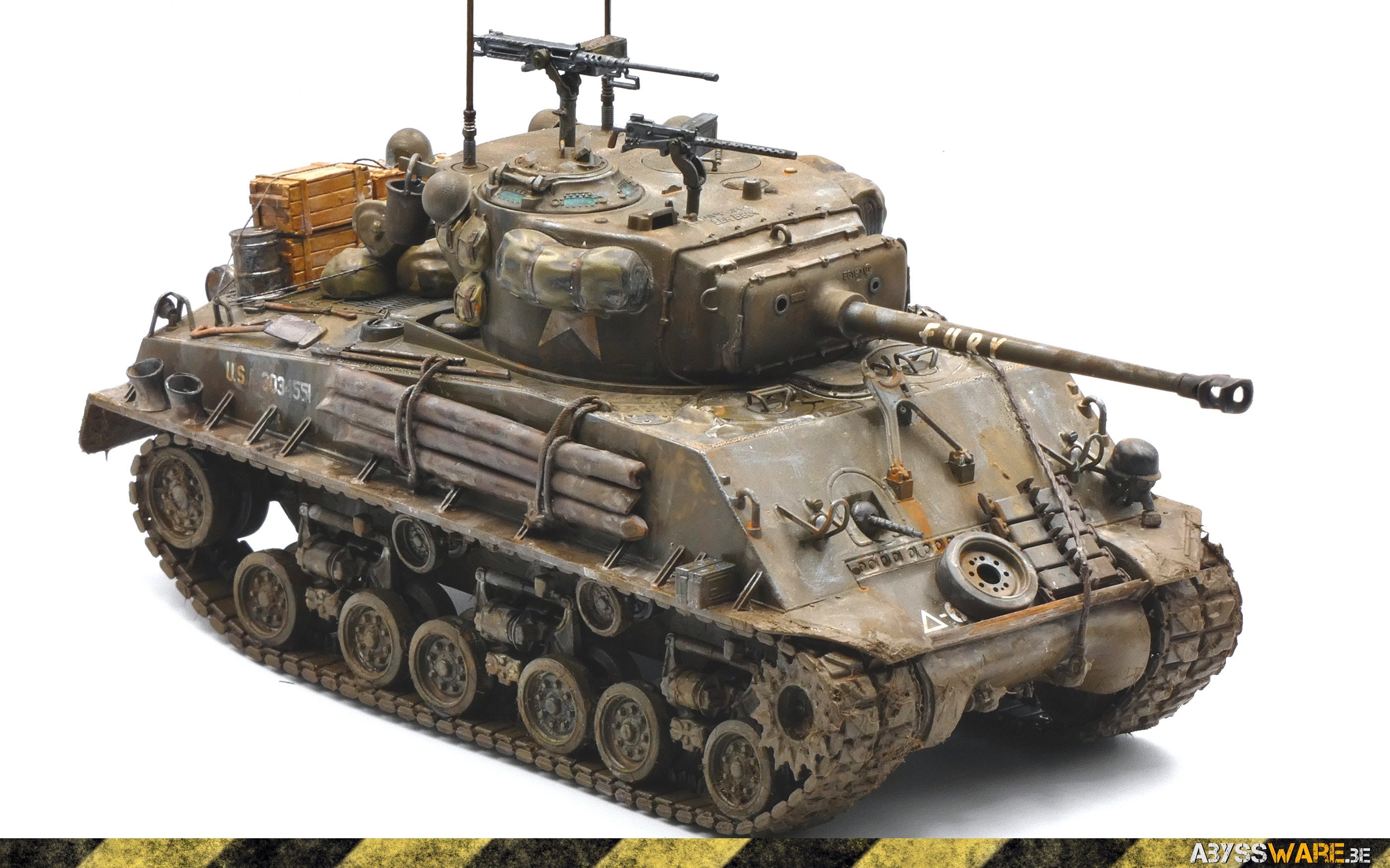 シャーマン「フューリー」M4A3E8戦車 - 1:35プロ製作スケール