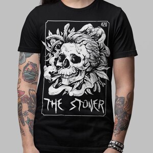 La camiseta de la carta del Tarot Stoner, camisa Stoner divertida, camiseta de cannabis divertida, idea de regalo de marihuana 420, regalo para metaleros