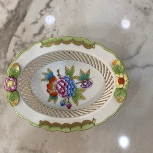 Herend Queen Victoria Basket Oval Dish
