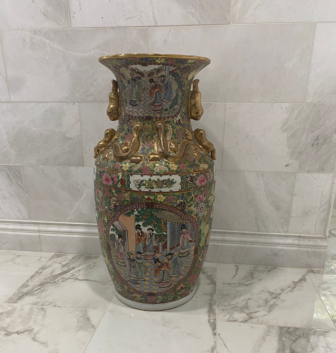 LARGE OVAL FOOTBATH WITH HANDLE - ROSE MEDALLION main image 1