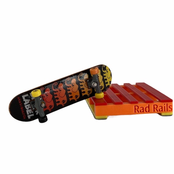 TECH DECK FINGERBOARD SKATEPARK! 