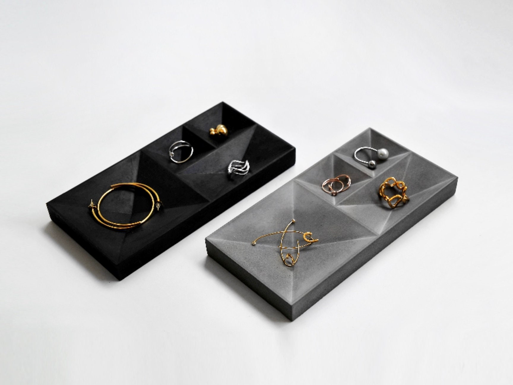 Hand Poured Polished Concrete Accessory/jewelry Tray With Ring Etsy