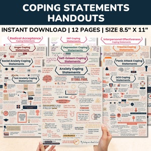 Może przedstawiać: Zestaw 12 drukowanych ulotek z poradami radzenia sobie ze stresem w kolorze różowym i białym. Ulotki przedstawiają różne strategie radzenia sobie z różnymi wyzwaniami zdrowia psychicznego, w tym lękiem, depresją, traumą i zaburzeniami obsesyjno-kompulsywnymi. Każda ulotka zawiera tytuł i listę porad.