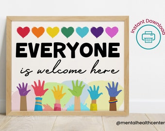 Könnte beinhalten: Ein druckbarer Poster mit dem Text "EVERYONE is welcome here" in schwarzer Schrift auf weißem Hintergrund. Der Poster zeigt einen Regenbogen aus Herzen und eine Reihe von bunten Händen, die nach oben reichen.