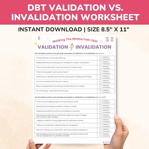 Könnte beinhalten: Ein druckbares Arbeitsblatt mit dem Titel "DBT Validation vs. Invalidation Worksheet" mit rosa und weißem Hintergrund. Das Arbeitsblatt ist in zwei Abschnitte unterteilt: "Sind die folgenden Aktionen und Sätze Beispiele für Validierung oder Invalidierung anderer?" und "Sind die folgenden Aktionen und Sätze Beispiele für Validierung oder Invalidierung von sich selbst?" Jeder Abschnitt enthält eine Liste von Aktionen und Sätzen mit Kontrollkästchen daneben, die mit "Validierung" und "Invalidierung" gekennzeichnet sind.