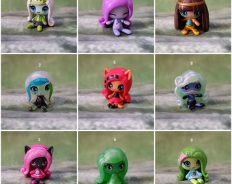 Monster high minis/ vinyl figures/ collectibles/ rare/Choose One!!