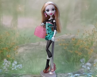 Monster high doll Lagoona Blue/ School's out/ Basic/ collectibles /wave 2/ black elastics/ rare/ Mattel /