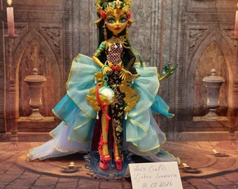 Monster high doll Jinafire Long/ Fang vote/ signature/ collectibles / rare/ Mattel/