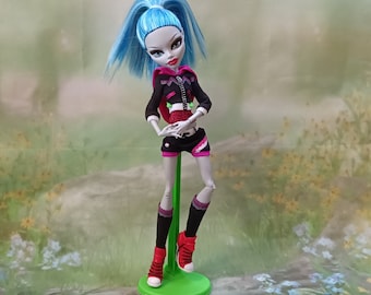 Monster high doll Ghoulia Yelps/ Classroom + Fearleading outfit/ collectibles/ rare/ Mattel/